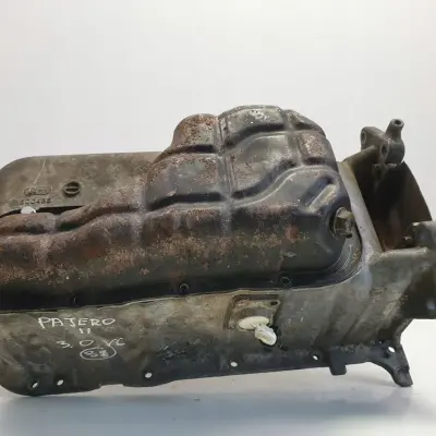 Mitsubishi Pajero II 3.0 V6 MISKA OLEJU OLEJOWA