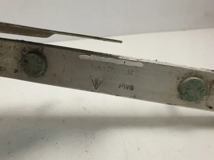 Porsche Boxster 986 2.5 PODUSZKA SILNIKA łapa