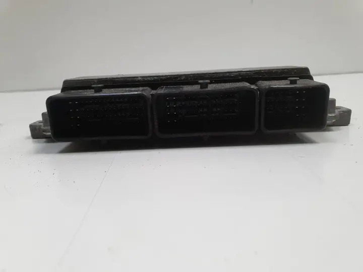 238e0bf1fa2d3fb58e10fa33b1e13090