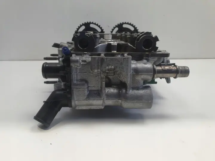 Peugeot 2008 1.2 VTi GŁOWICA CYLINDRÓW 9814763180