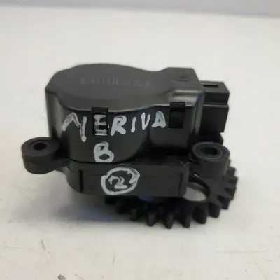 Opel Meriva II B SILNICZEK NAGRZEWNICY 16451056