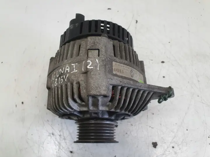 Renault Laguna I 1.8 16V ALTERNATOR 7700424582 valeo 110A