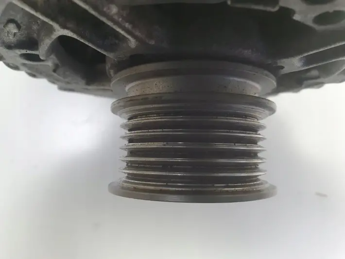 Mini Cooper R56 1.6 16V VTi ALTERNATOR 0121615012