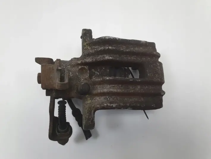 Vw Passat B5 Audi A4 B5 ZACISK HAMULCOWY Lewy tył Lucas