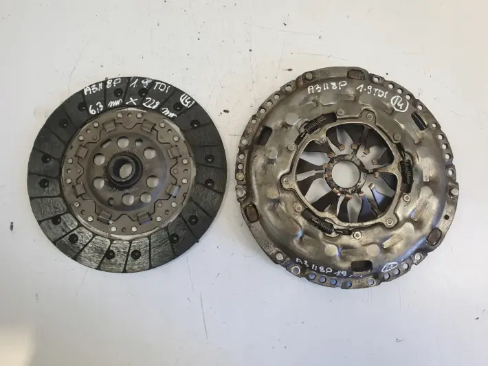 Audi A3 II 8P 1.9 TDI DOCISK TARCZA sprzęgło