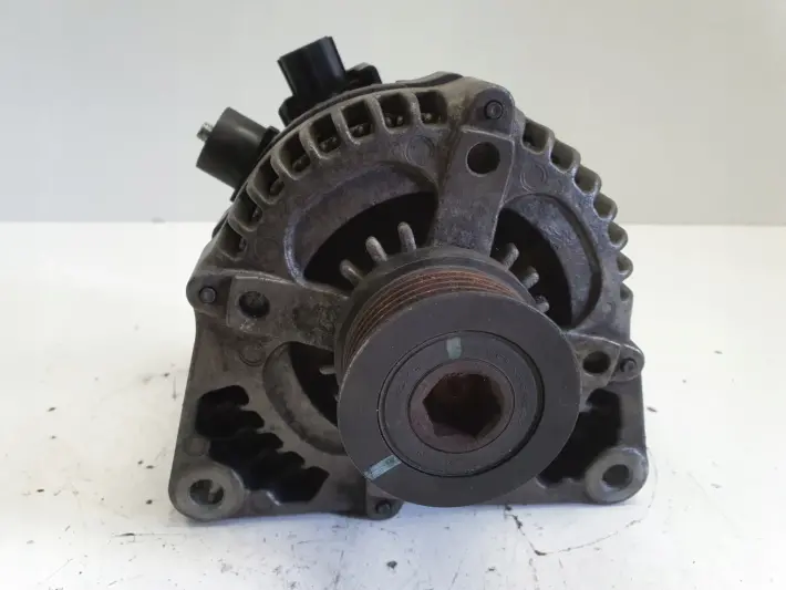 Ford C-Max I 2.0 TDCI ALTERNATOR 30667068 3M5T-10300-YC 150A