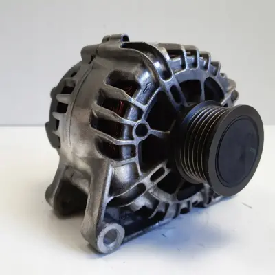 Volvo C30 D2 1.6 D ALTERNATOR 30659389 oryginał