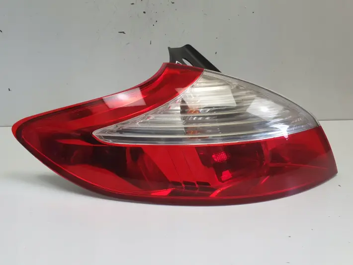 Renault Megane III HB 08-16r TYLNA LAMPA LEWA lewy tył kierowcy 265550007R
