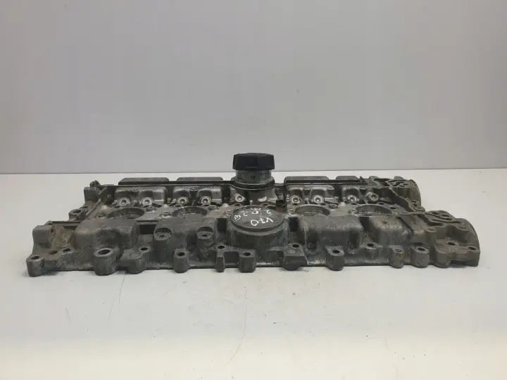 Volvo S60 V70 II 2.0 2.4 T POKRYWA ZAWORÓW 1001761