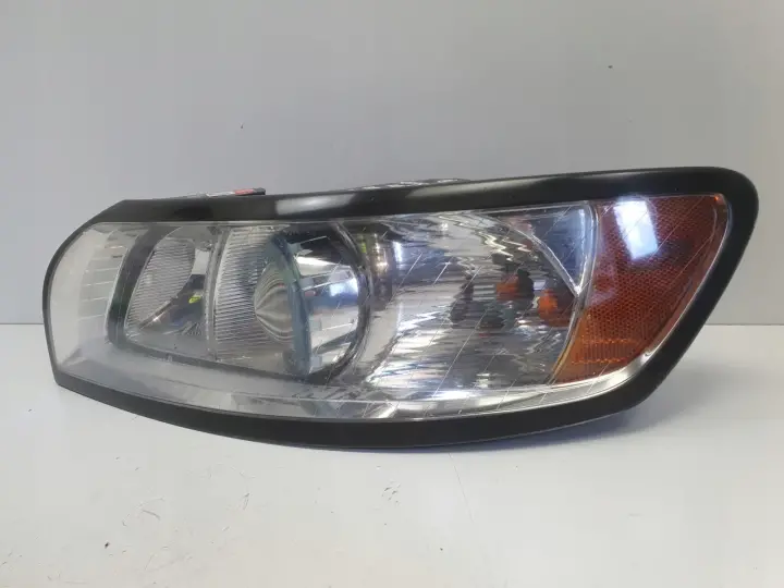 Volvo S40 II V50 LIFT XENON PRZEDNIA LAMPA LEWA lewy przód 31265698