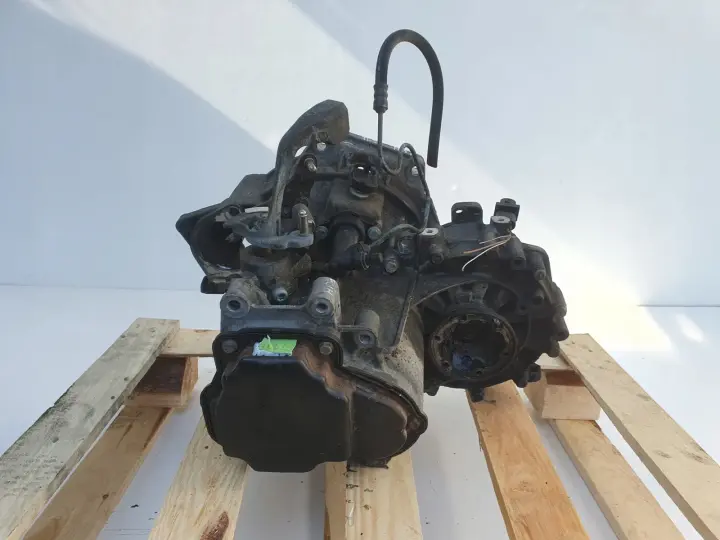 VW Bora 1.9 TDI SKRZYNIA BIEGÓW manualna EUH manual