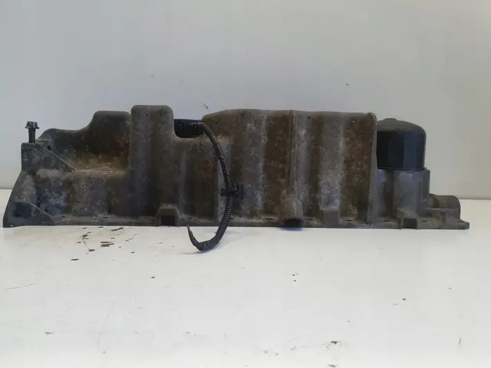 Volvo S60 V70 2.4 T MISKA OLEJOWA oleju 8670458