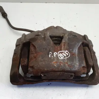 Volvo V40 II PRZEDNI ZACISK HAMULCOWY prawy przód PASAŻERA P.P 976