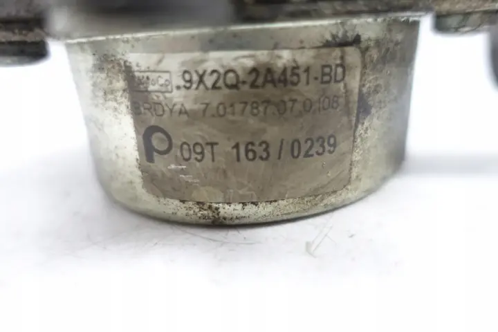 Jaguar XF 3.0 D V6 POMPA VACUM wakum 9X2Q-2A451-BD