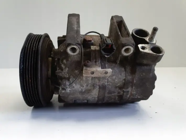 Nissan Primera P12 2.0 16V SPRĘŻARKA KLIMATYZACJI 92600-AU000