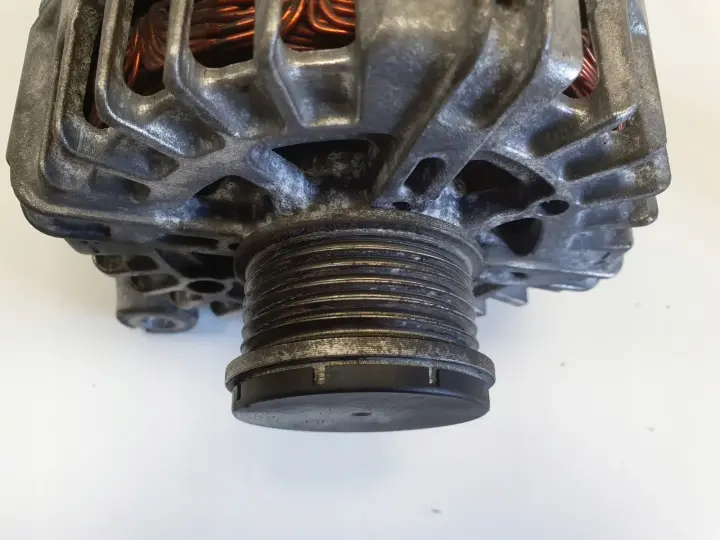 BMW E87 E90 2.0 D N47 ALTERNATOR 8507624 AL02 180A