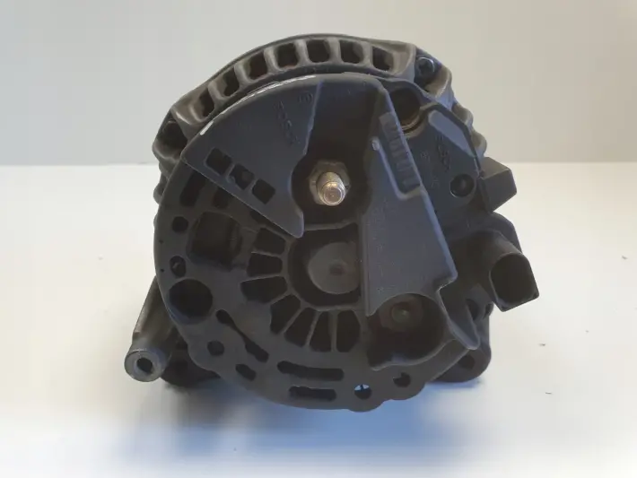 Skoda Octavia I 1.9 TDI ALTERNATOR Bosch 028903028E 120A