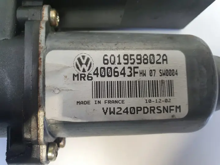 94d2e126a864f9218c70e20601b69109