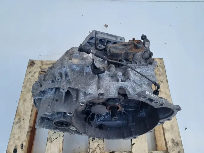 Volvo S60 II V60 2.0 D4 SKRZYNIA BIEGÓW manualna 1285017 BG9R-7002-KA