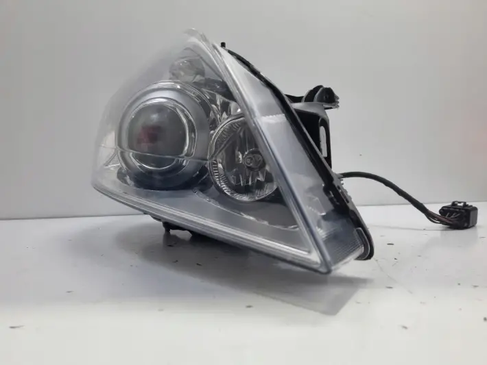 Volvo V60 S60 II PRZEDNIA LAMPA PRAWA prawy przód XENON EUROPA 31299991