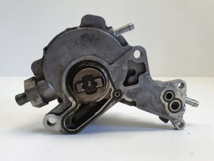 Audi A4 B6 1.9 TDI POMPA VACUM wakum 038145209A