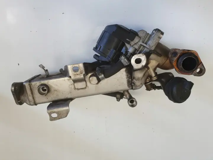 d7c9a8e8b1d56cb6e9710b04a5605dce