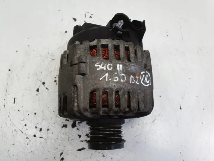 Volvo S40 II 1.6 D2 ALTERNATOR Valeo 30659390 150A