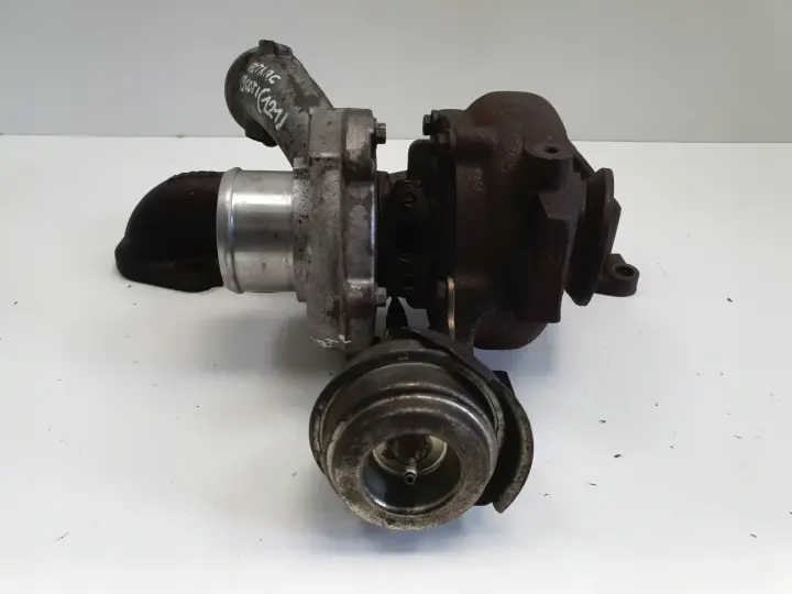 Opel Vectra C 1.9 CDTI TURBOSPRĘŻARKA turbo 55205483