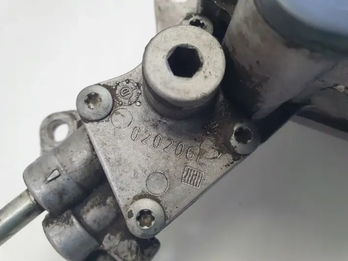 Audi A3 8L Golf IV 1.9 TDI POMPA VACUM wakum LUK 038145209A