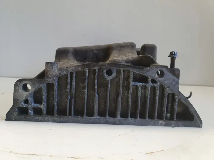 Volvo S60 V70 2.4 T MISKA OLEJOWA oleju 8670458