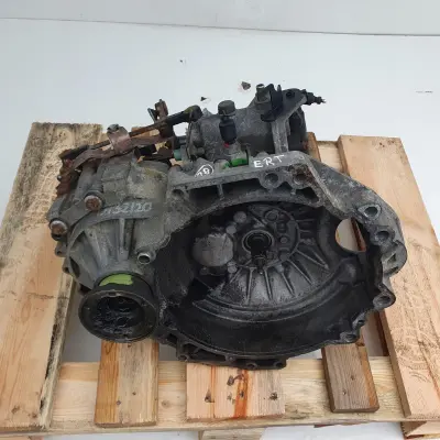 VW Bora 1.6 16V SKRZYNIA BIEGÓW ERT manualna MANUAL