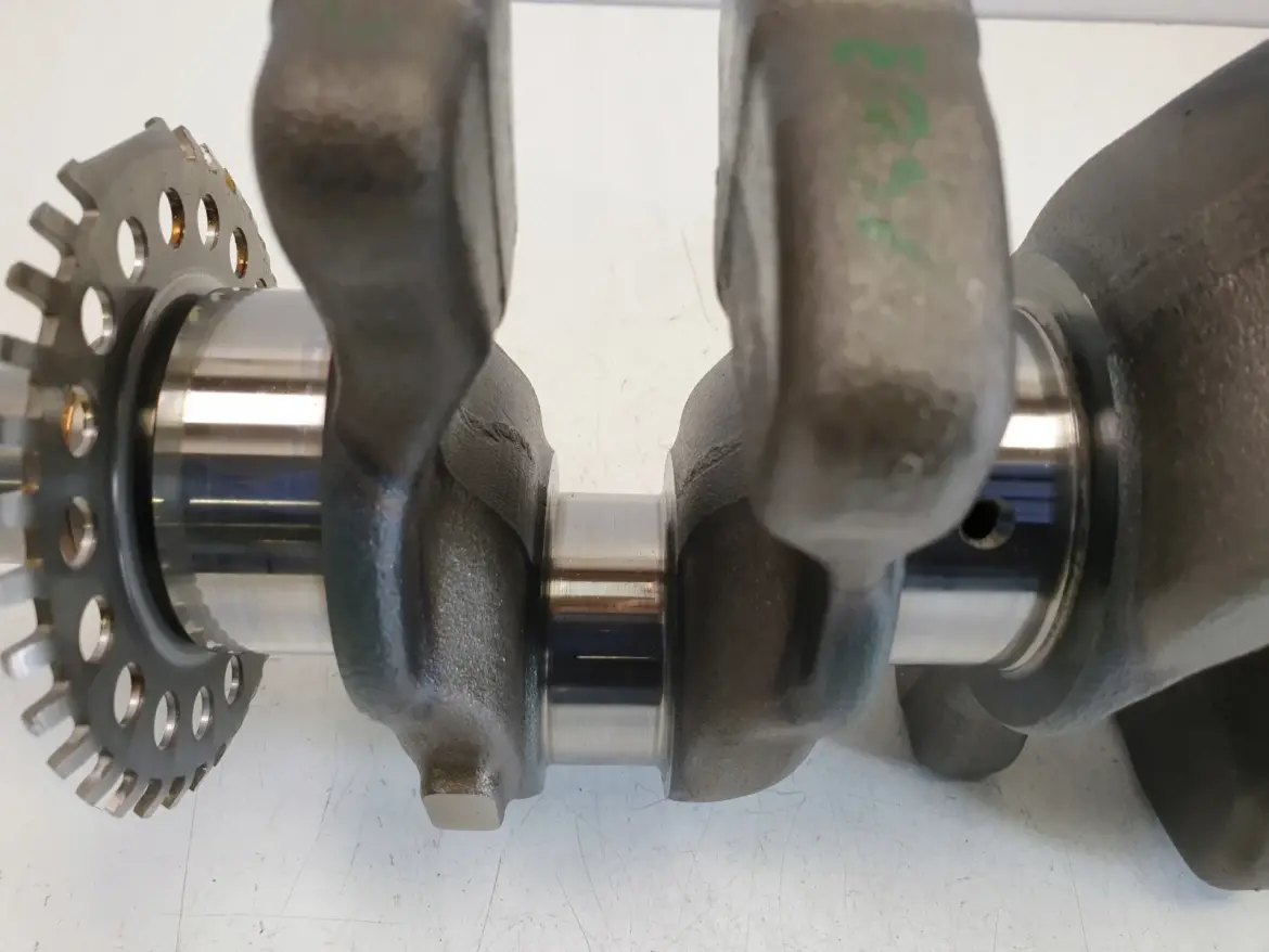 Lexus GS IV GS 300h 2.5 V6 WAŁ KORBOWY