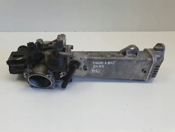 Volvo S80 II V70 III 2.4 D5 CHŁODNICA SPALIN ZAWÓR EGR 30774531