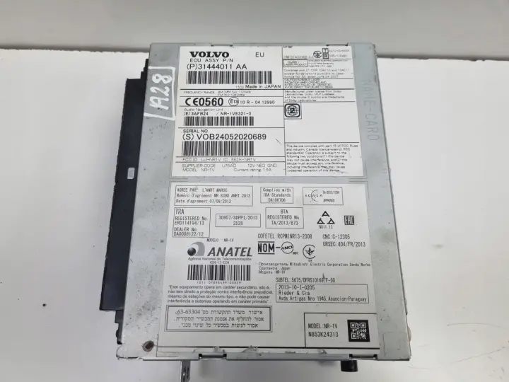 Volvo VOLVO V60 I S60 II V40 II CZYTNIK NAWIGACJI Radio 31444011AA 31444011