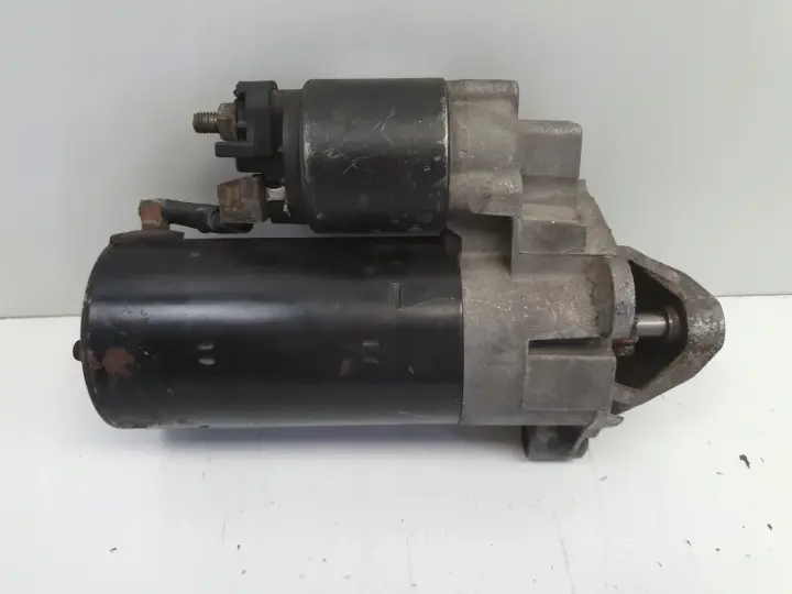 VW A4 B6 1.9 TDI ROZRUSZNIK bosch 068911024G 0001110128