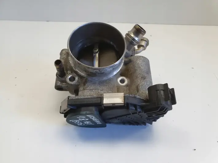 Opel Insignia 1.8 16V PRZEPUSTNICA 0280750245 bosch 55561495
