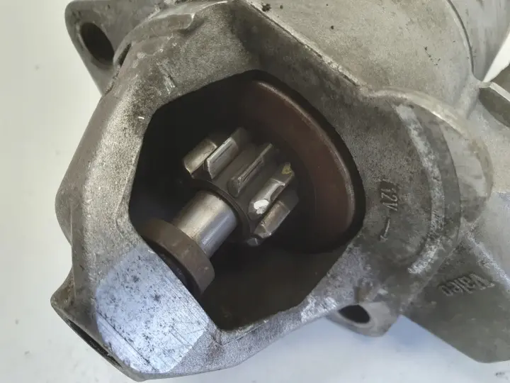VW Passat B5 1.9 TDI ROZRUSZNIK 068911024E valeo