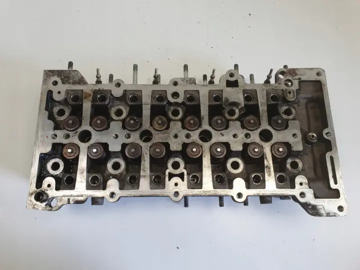 Opel Vectra C 1.9 CDTI GŁOWICA CYLINDRÓW 55565883