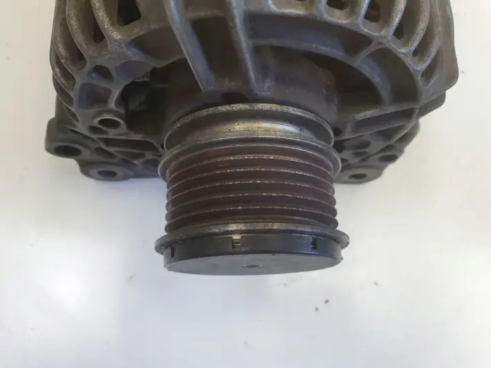 VW Polo IV 1.4 TDI ALTERNATOR bosch 045903023 90A