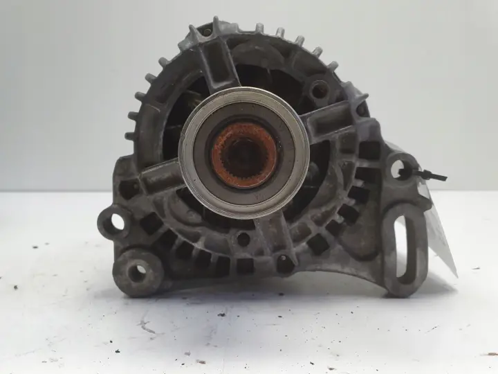 Skoda Fabia II 1.4 TDI ALTERNATOR bosch 045903023C