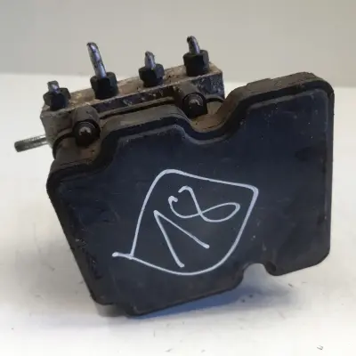 Dacia Logan II 1.5 DCI POMPA ABS hamulcowa 476605492R 0265956285