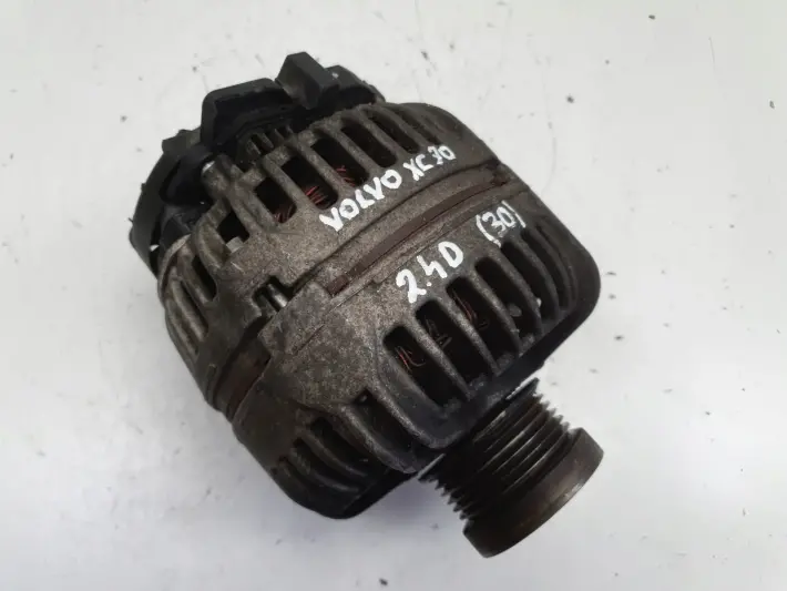 Volvo V70 III XC70 II 2.4 D5 ALTERNATOR 30667787
