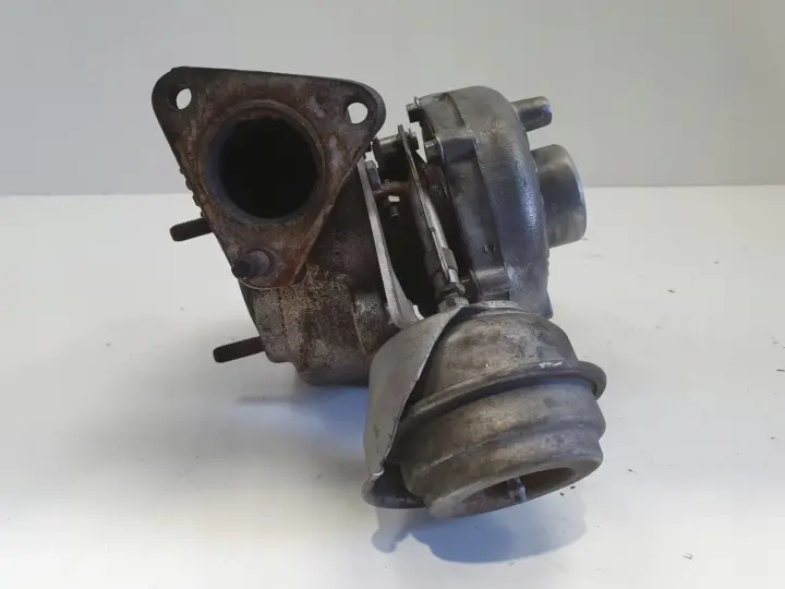Seat Ibiza II 1.9 TDI TURBOSPRĘŻARKA turbo 028145702N