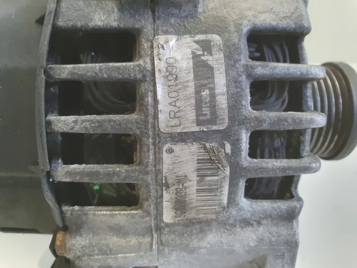 Renault Trafic II 1.9 DCI ALTERNATOR