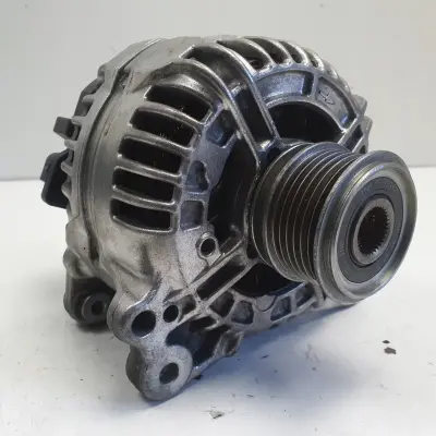 VW Golf V 1.9 TDI ALTERNATOR bosch 06F903023F 140A