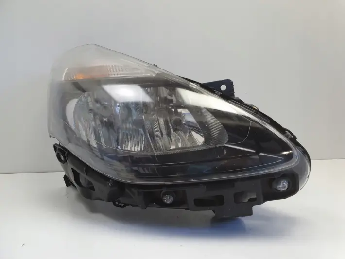 Renault Clio III LIFT PRZEDNIA LAMPA PRAWA prawy przód EUROPA 260107056R