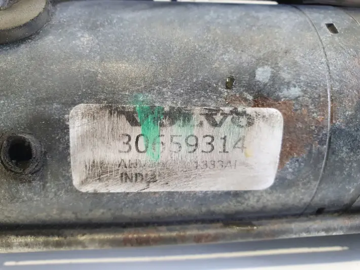 Volvo S60 II V60 2.0 D3 ROZRUSZNIK 30659314