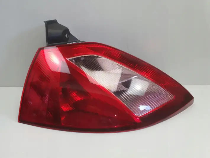 Renault Megane II HB 02-05r TYLNA LAMPA LEWA lewy tył kierowcy
