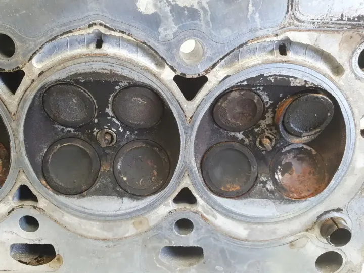 Mini Cooper R56 Peugeot Citroen 1.6 16V VTi GŁOWICA CYLINDRÓW V753354980N