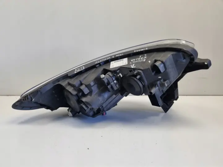 Renault Kadjar PRZEDNIA LAMPA LEWA lewy przód LED EUROPA 260600479R